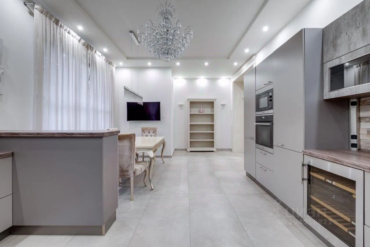 Фото Коттедж (продажа), 290  км.м. на участке 10  сот